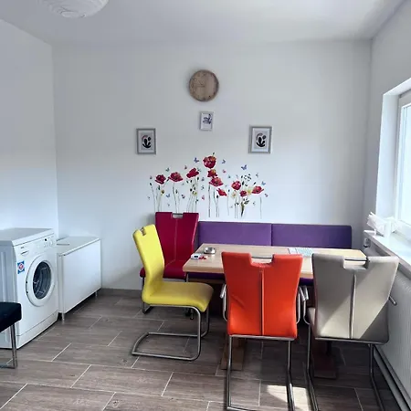 Δωμάτια σε οικογενειακή κατοικία Top4 Single Mit Eigenem Bad